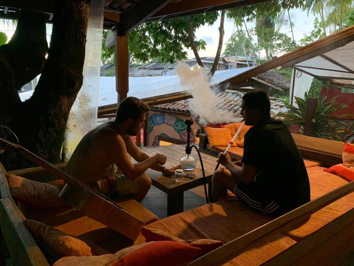 Mais Que Nada Itacare - Hostel, Bar & Breakfast 外观 照片