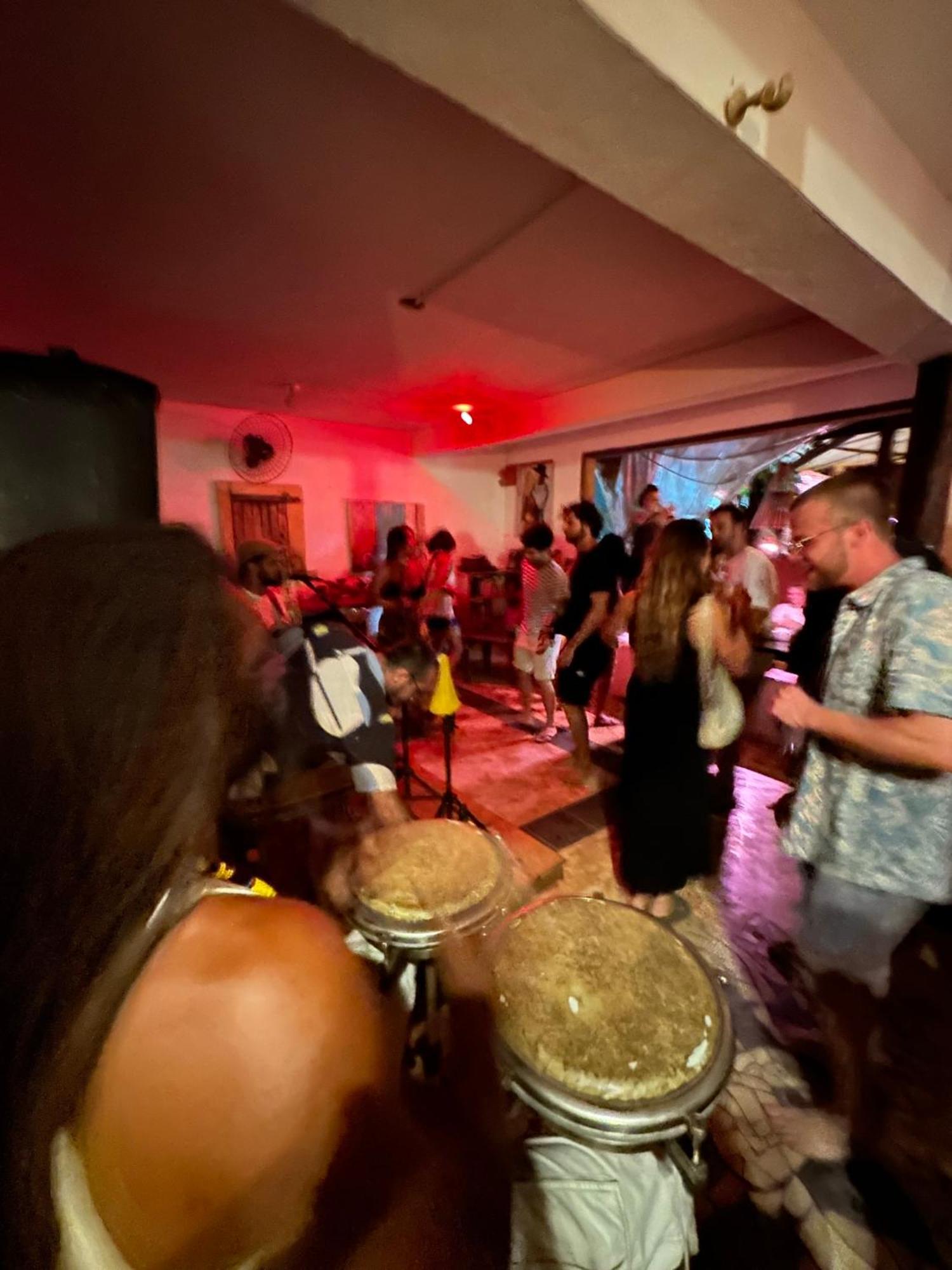 Mais Que Nada Itacare - Hostel, Bar & Breakfast 外观 照片